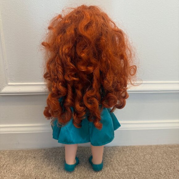 Disney Princess Merida Doll - Picture 4 of 8